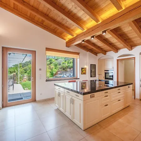 Villa Castelletto Villa Castelletto di Brenzone